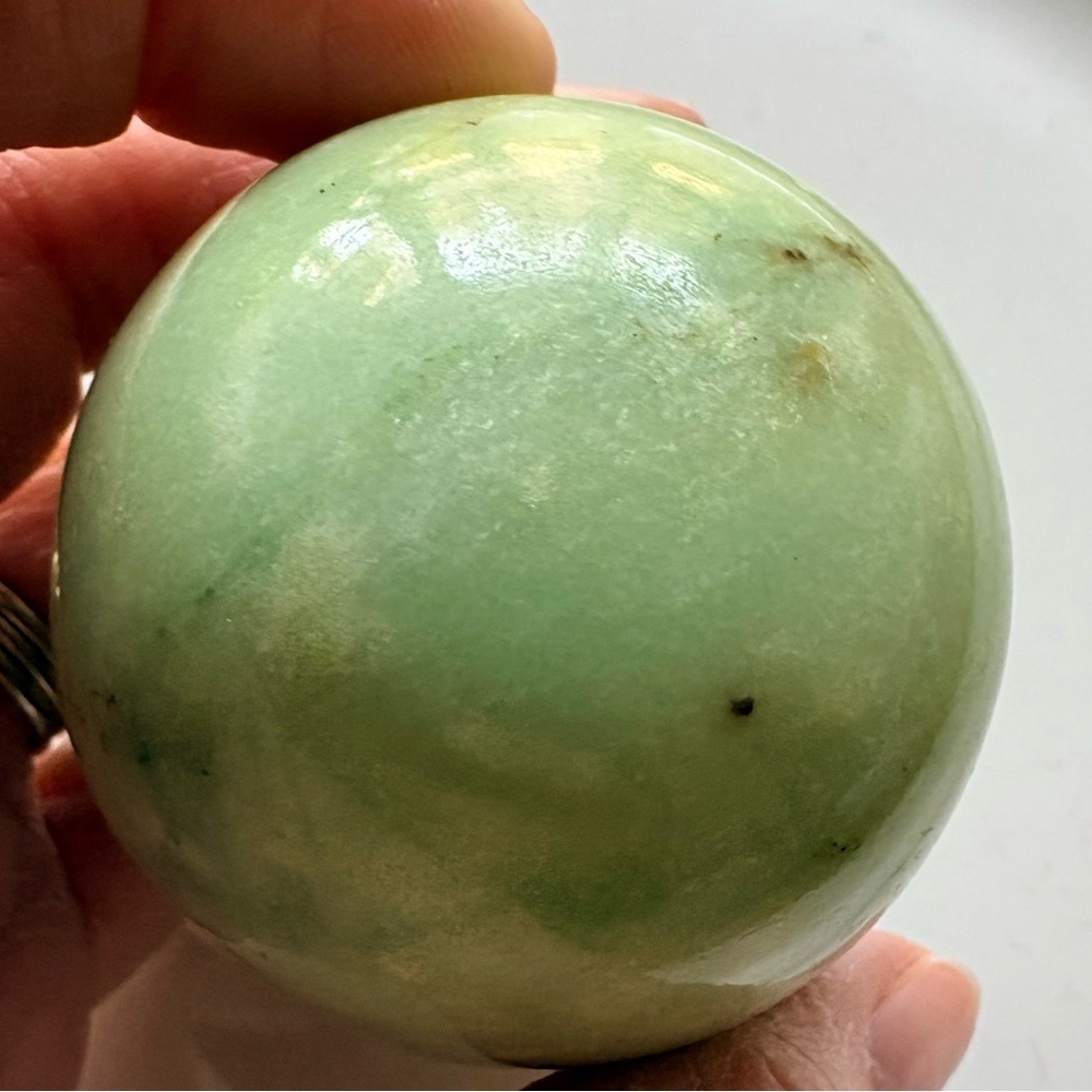 Vintage alabaster egg- minty green - Picture 6 of 6